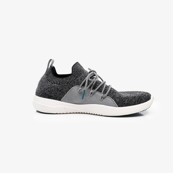 VESSI Women’s Cityscape Classic Sneakers – Charcoal Grey - Picture 7 of 15